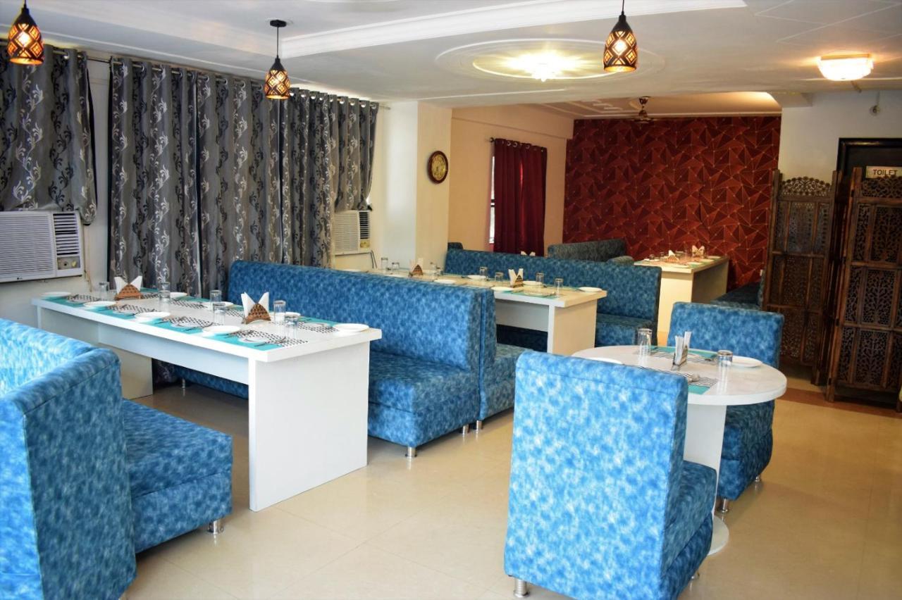 Hotel Tara Palace By Goyal Hoteliers Agra  Buitenkant foto