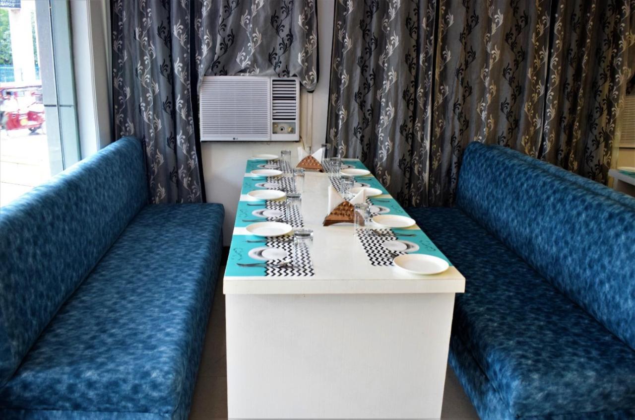 Hotel Tara Palace By Goyal Hoteliers Agra  Buitenkant foto