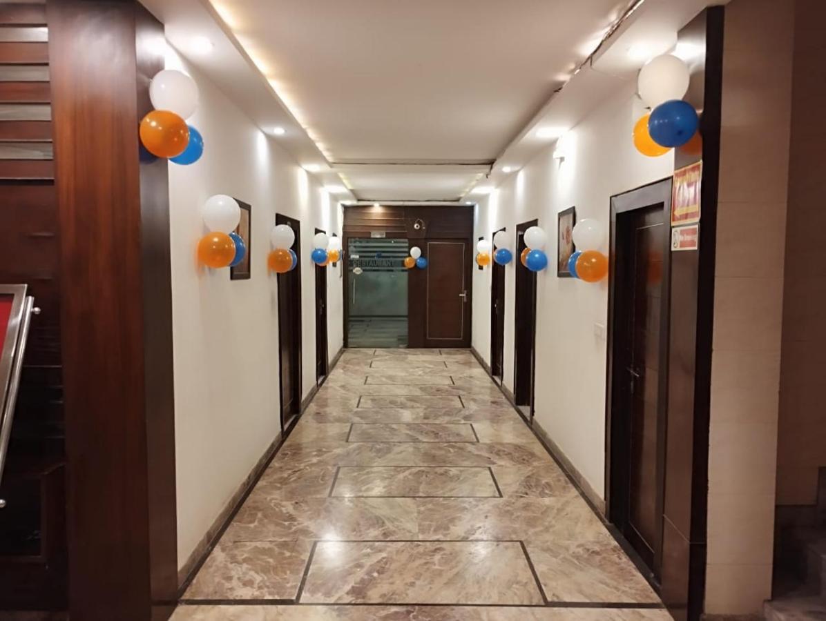 Hotel Tara Palace By Goyal Hoteliers Agra  Buitenkant foto