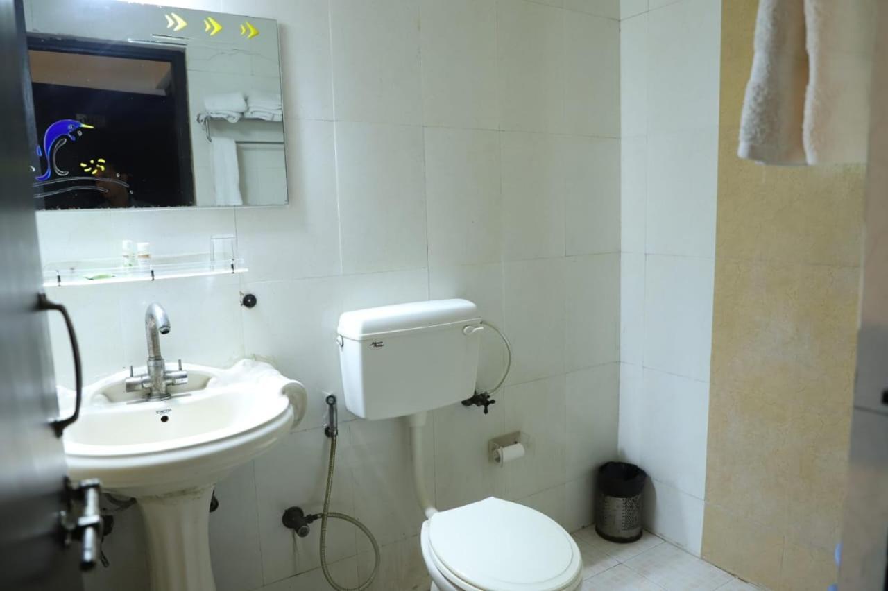 Hotel Tara Palace By Goyal Hoteliers Agra  Buitenkant foto
